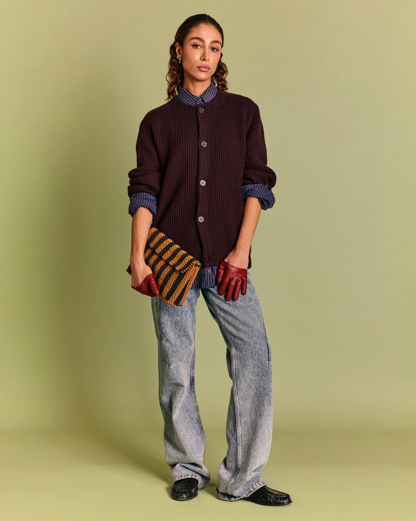 HONEYCOMB CLUTCH BAG