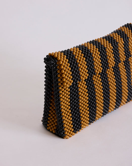 HONEYCOMB CLUTCH BAG