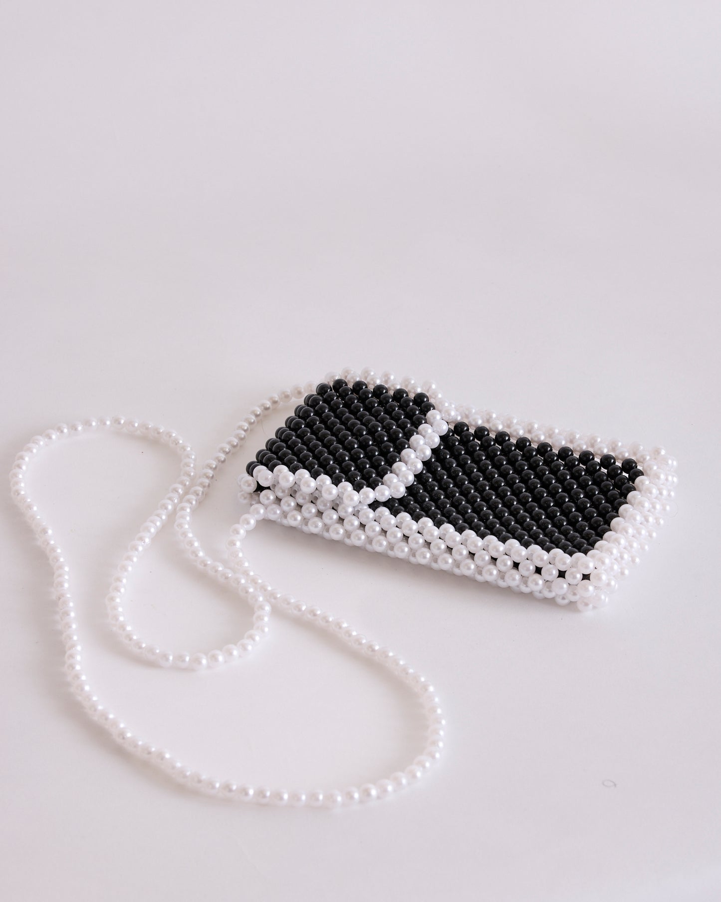 BEADED PEARL PHONE BAG